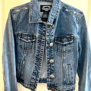 Womens medium Squeeze denim jacket